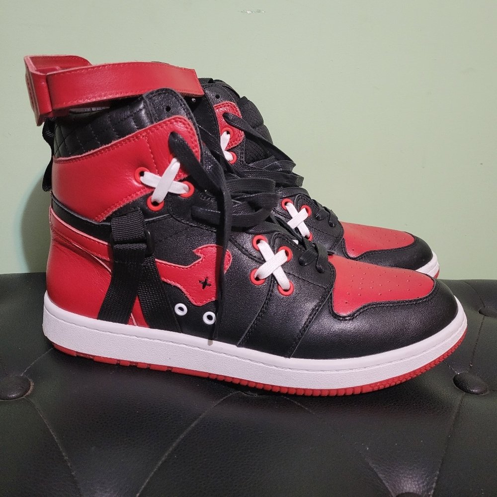 Nike air jordan 1 bred Sia